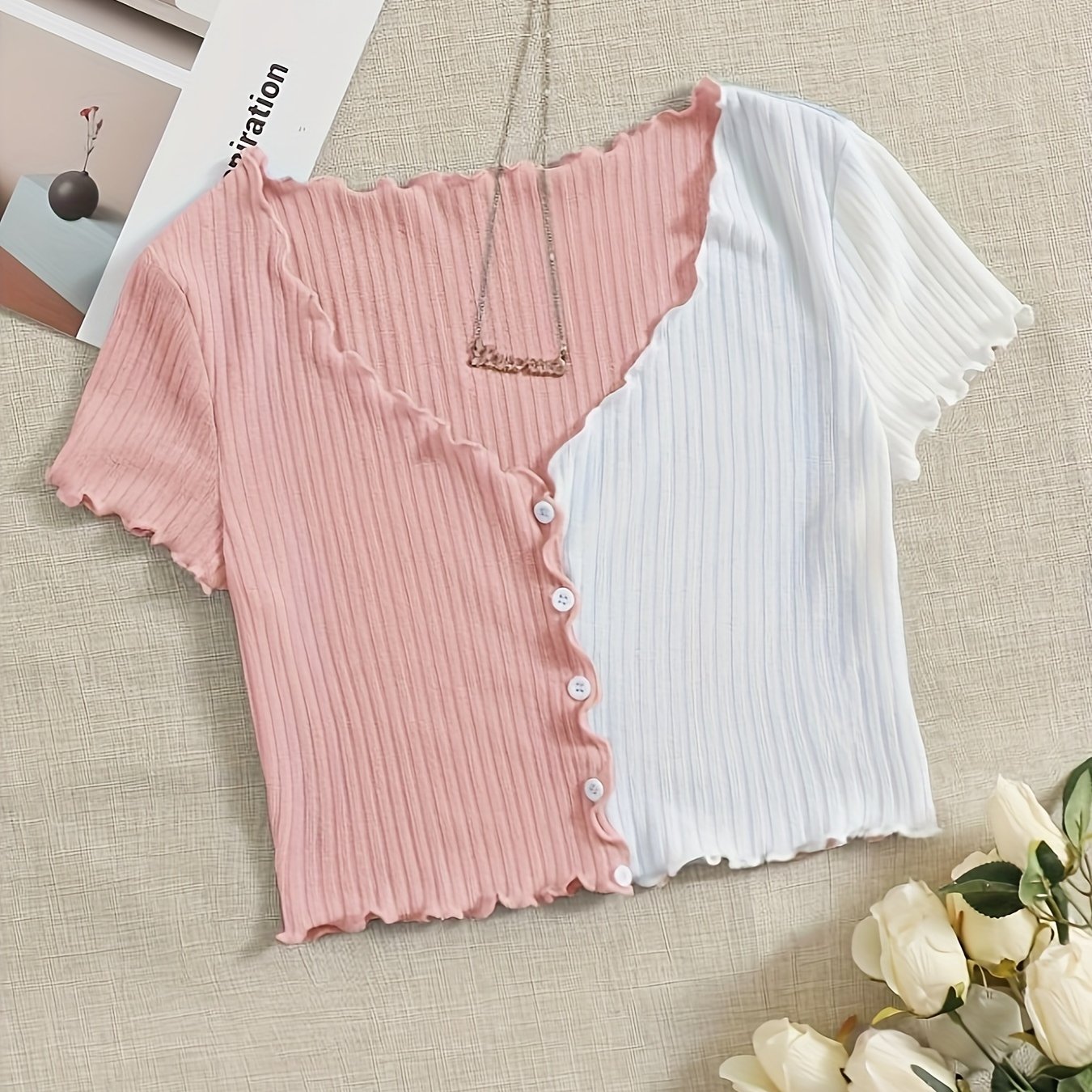 New Summer Women'S Fashion Short-Sleeve Color-Blocked V-Neck T-Shirt with Ruffled Edges.