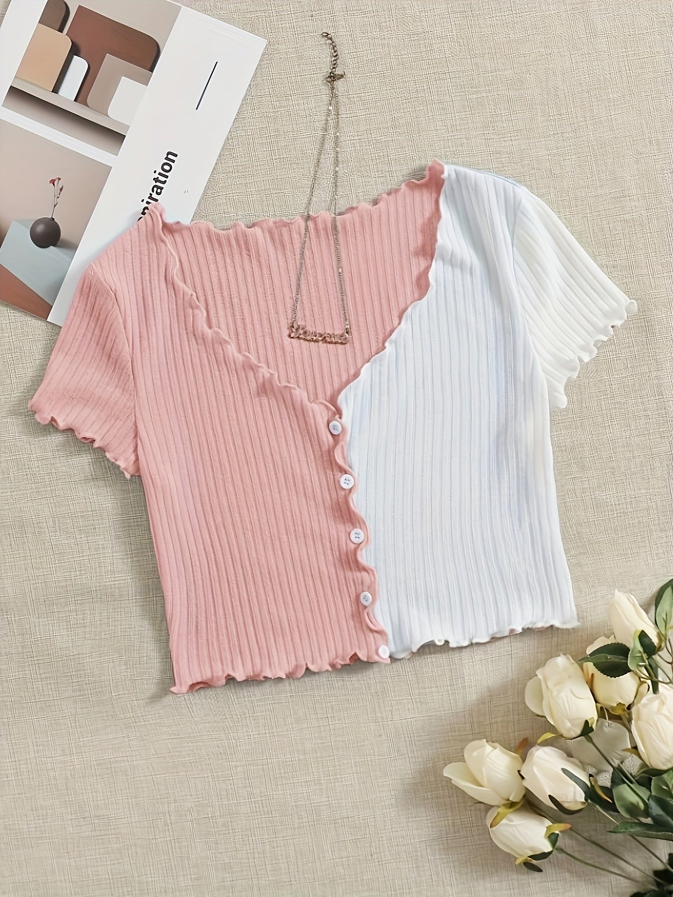 New Summer Women'S Fashion Short-Sleeve Color-Blocked V-Neck T-Shirt with Ruffled Edges.